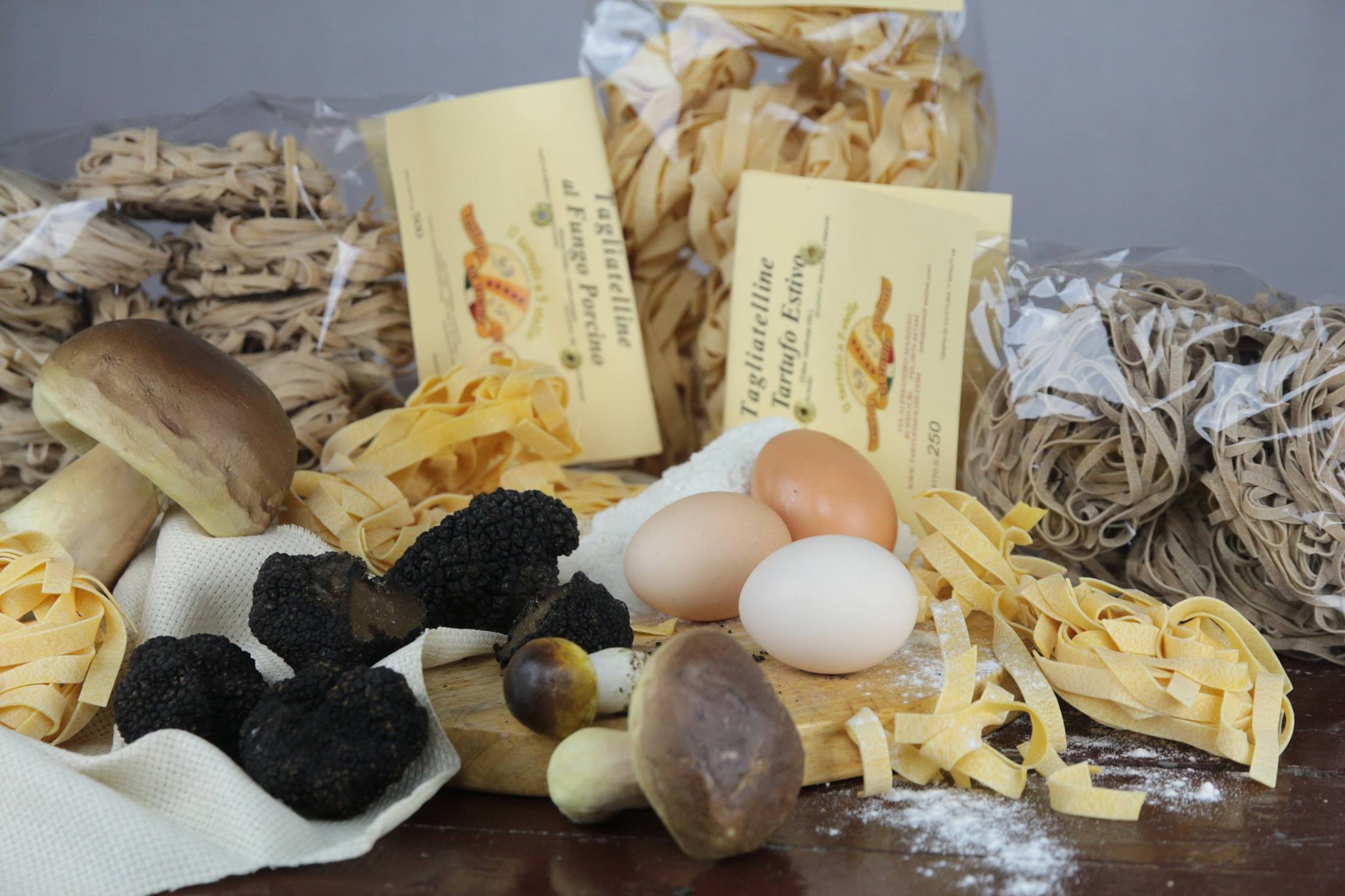 TAGLIATELLE AL TARTUFO NERO ESTIVO - immagine 2